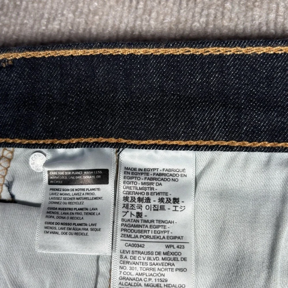 Levis 541 Jeans Mens 42x32 Athletic Fit Tapered Dark Blue Denim Stretch NWT‎